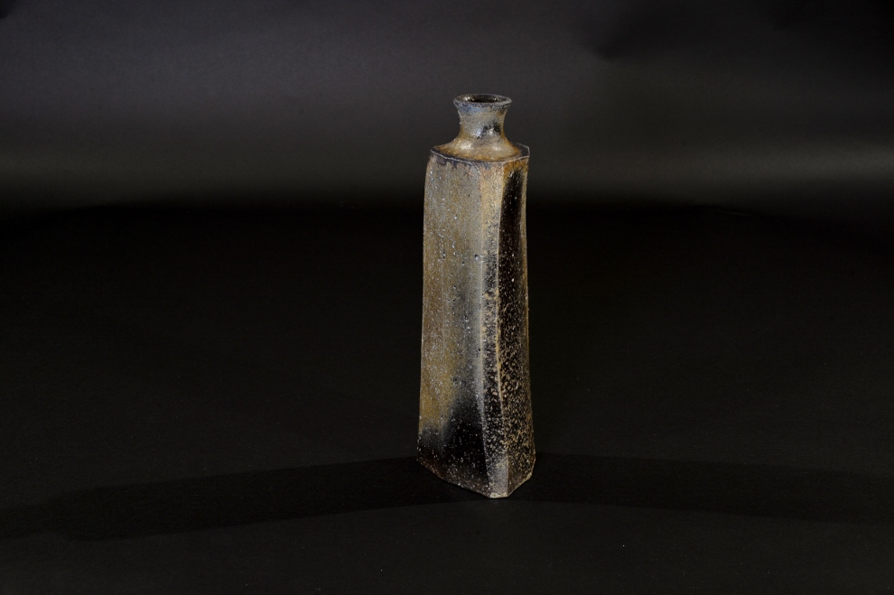 T-11077-1面取花入