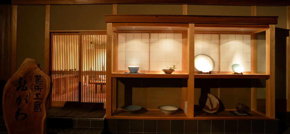 高松市朝日町 美術工芸おがわ 店舗入口